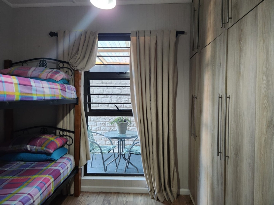5 Bedroom Property for Sale in Bodorp Western Cape